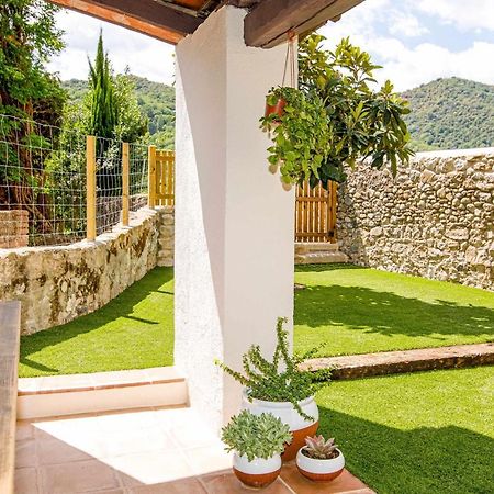 Вілла El Molino De Besalu Casa Con Jardin Екстер'єр фото