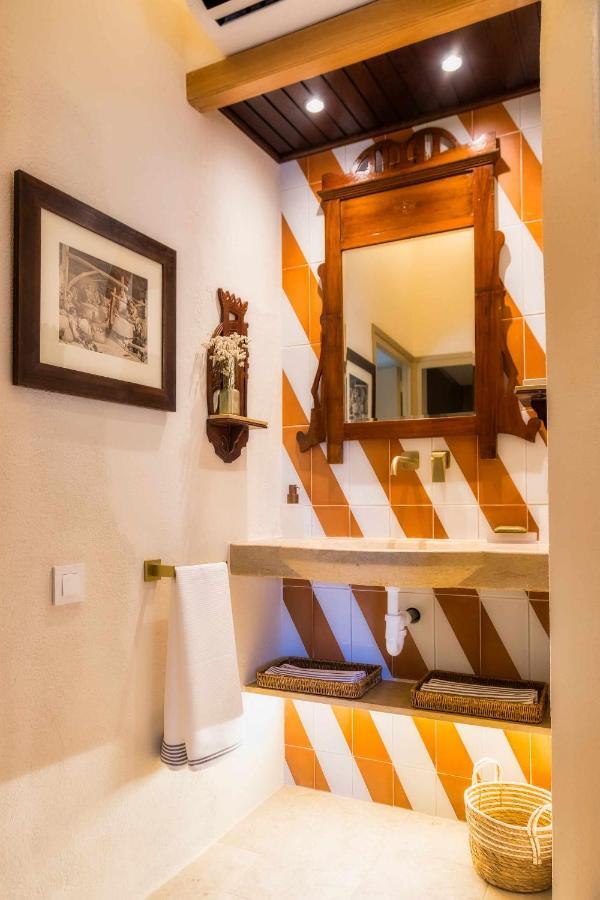 Вілла El Molino De Besalu Casa Con Jardin Екстер'єр фото